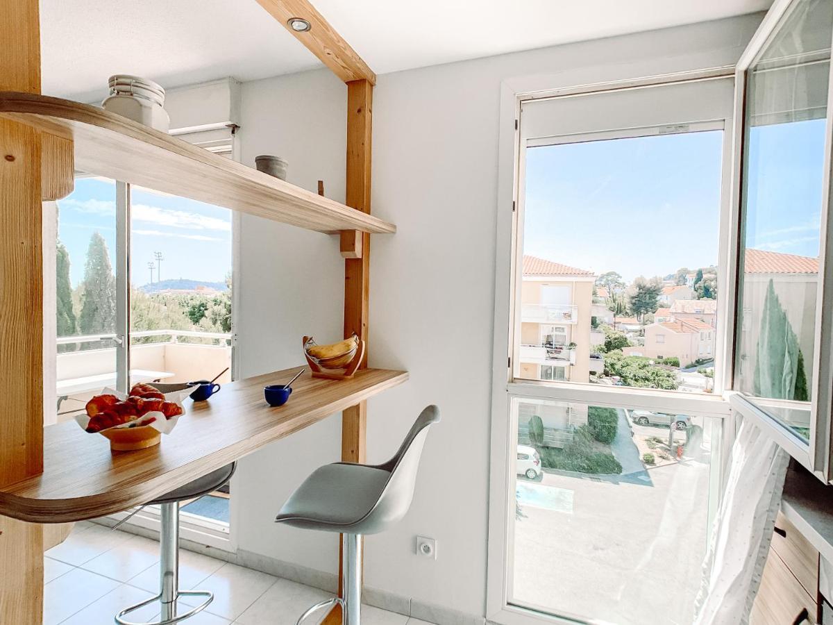 T2 Tout Confort Proche Centre Hyeres & Plages Exteriör bild